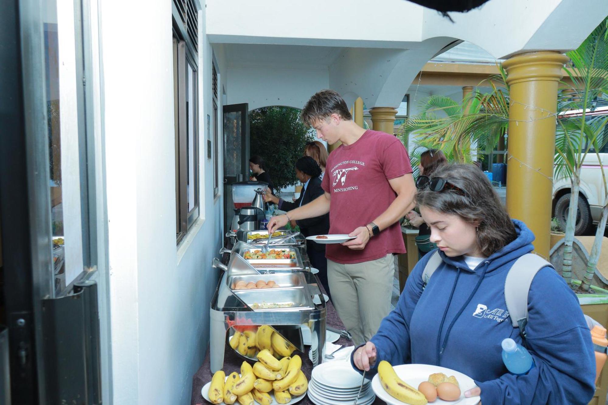 Mowicribs Hotel And Spa Entebbe Dış mekan fotoğraf